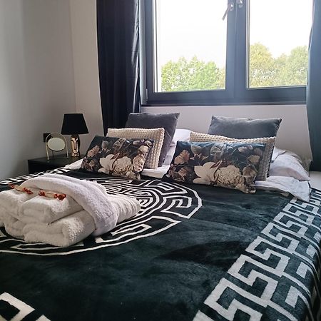 Modern Rancho - Apartamenty Nad Rzeka, Przy Stadninie Koni Kruszyna  Bagian luar foto